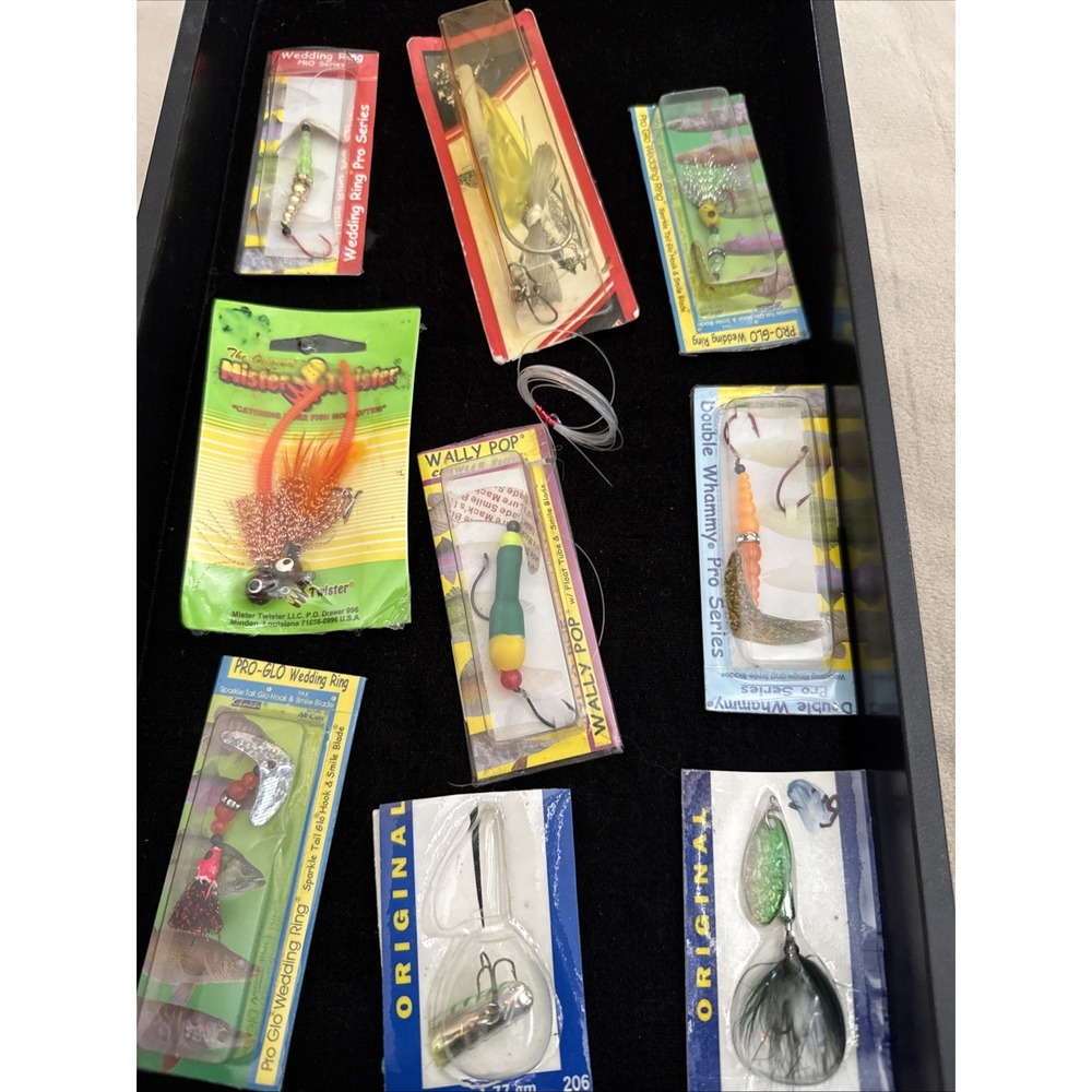 Vintage Lot Of 10‎ Miscellaneous Fishing Lures All Freshwater.  4721